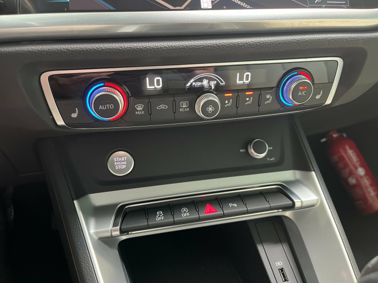 Audi Q3 Q3 35 TFSI Full-LED/Panodak/Virtual/Camera/Leder.. Leconte Motors