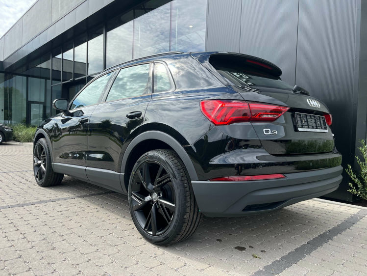 Audi Q3 Q3 35 TFSI Full-LED/Panodak/Virtual/Camera/Leder.. Leconte Motors