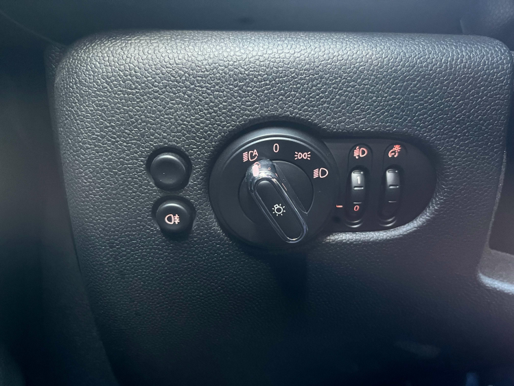 MINI One 1.5i 5-deurs Full-LED/Carplay/Gps/Cruise/PDC/...!! Leconte Motors