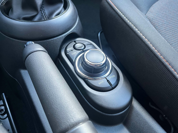 MINI One 1.5i 5-deurs Full-LED/Carplay/Gps/Cruise/PDC/...!! Leconte Motors