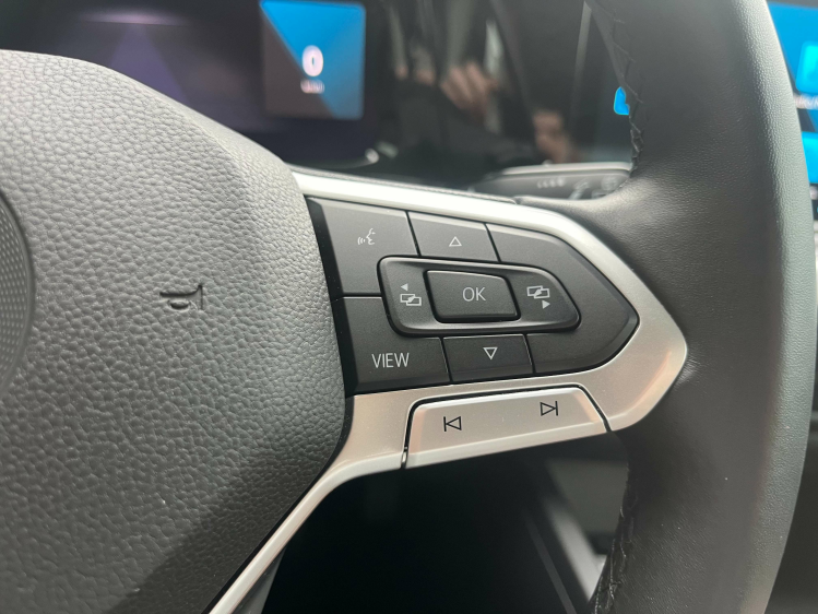 Volkswagen Golf Golf 1.0 TSI LED/Carplay/Adaptive CC/Bluetooth/... Leconte Motors