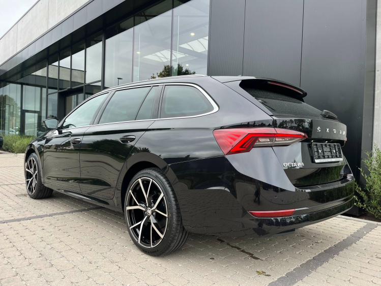 Skoda Octavia Octavia Combi 1.0 TSI Virtual/Camera/Carplay/ACC.. Leconte Motors