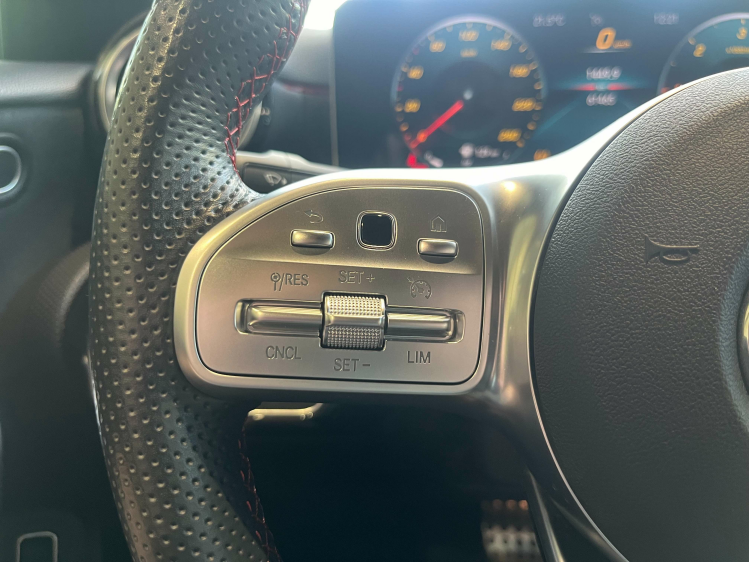 Mercedes-Benz A 180 A 180 dA DCT AMG Line LED/Widescreen/Camera/...!! Leconte Motors