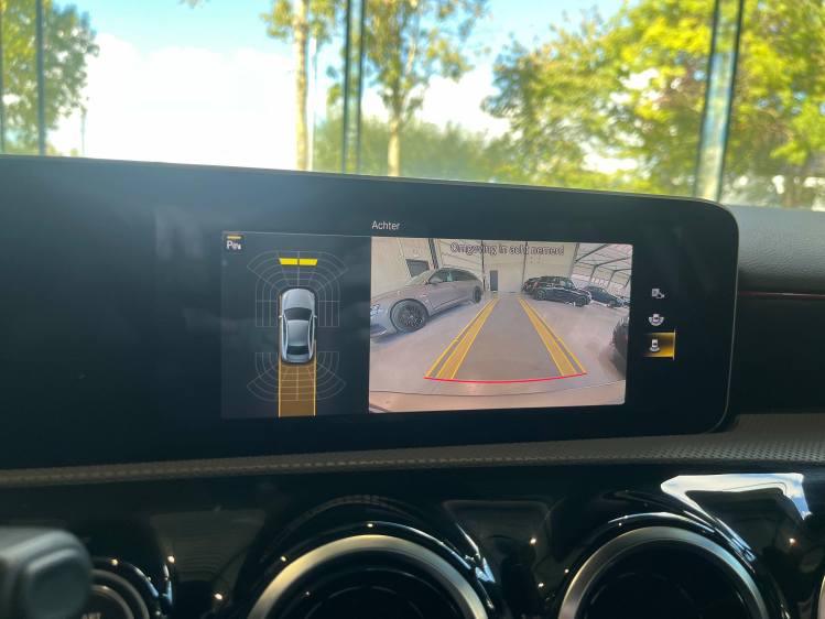 Mercedes-Benz A 180 A 180 dA DCT AMG Line LED/Widescreen/Camera/...!! Leconte Motors