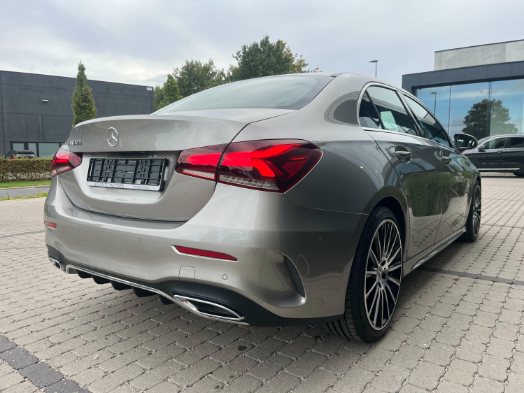 Mercedes-Benz A 180 A 180 dA DCT AMG Line LED/Widescreen/Camera/...!! Leconte Motors