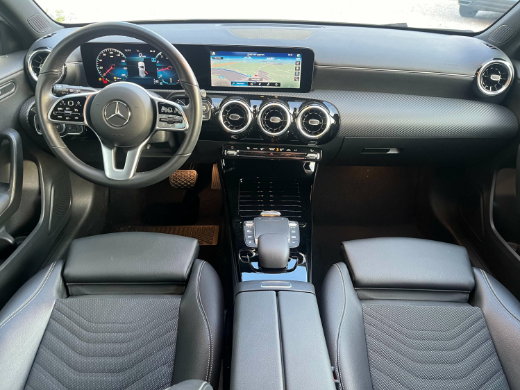 Mercedes-Benz A 180 A 180 7G-DCT Full-LED/Leder/Sportzetels/Camera/... Leconte Motors