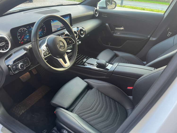 Mercedes-Benz A 180 A 180 7G-DCT Full-LED/Leder/Sportzetels/Camera/... Leconte Motors