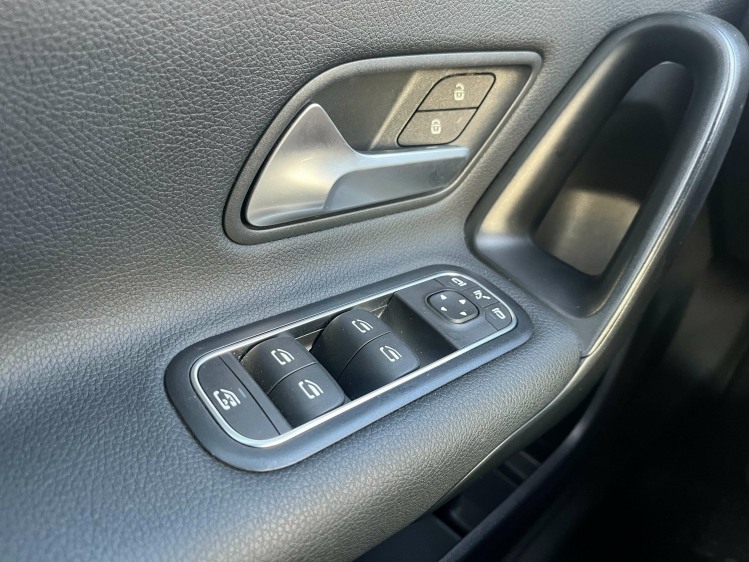 Mercedes-Benz A 180 A 180 7G-DCT Full-LED/Leder/Sportzetels/Camera/... Leconte Motors