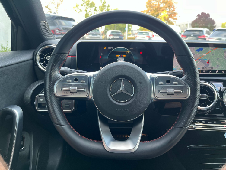 Mercedes-Benz A 200 A 200iA AMG-PACK Berline Widescreen/Leder/Carplay Leconte Motors