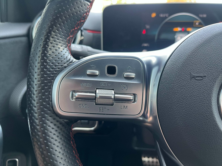 Mercedes-Benz A 200 A 200iA AMG-PACK Berline Widescreen/Leder/Carplay Leconte Motors