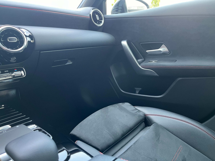 Mercedes-Benz A 200 A 200iA AMG-PACK Berline Widescreen/Leder/Carplay Leconte Motors