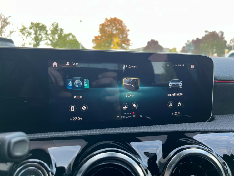 Mercedes-Benz A 200 A 200iA AMG-PACK Berline Widescreen/Leder/Carplay Leconte Motors
