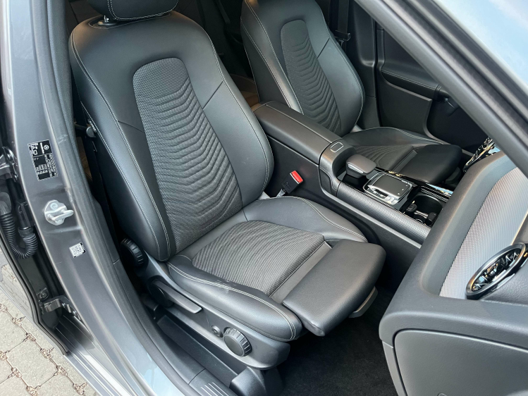 Mercedes-Benz B 180 B 180 7G-DCT Leder/Widescreen/Camera/Cruise/PDC... Leconte Motors