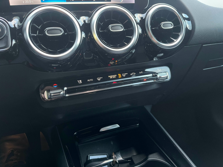 Mercedes-Benz B 180 B 180 7G-DCT Leder/Widescreen/Camera/Cruise/PDC... Leconte Motors