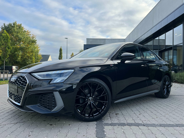 Audi A3 A3 30 TFSI Berline S-tronic S-line LED/Carplay/B&O Leconte Motors
