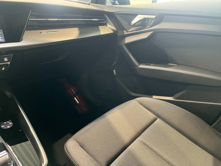 Audi A3 A3 30 TFSI Berline S-tronic S-line LED/Carplay/B&O Leconte Motors