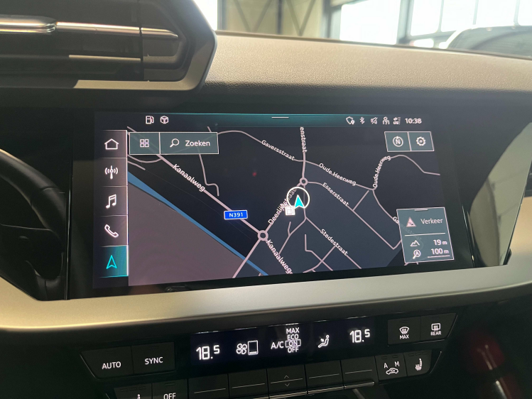 Audi A3 A3 30 TFSI Berline S-tronic S-line LED/Carplay/B&O Leconte Motors