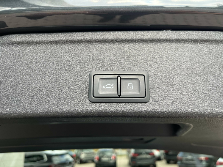 Audi A4 A4 Avant 35 TFSI S line Virtual/LED/HUD/Sportzetel Leconte Motors