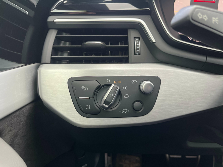 Audi A4 A4 Avant 35 TFSI S line Virtual/LED/HUD/Sportzetel Leconte Motors