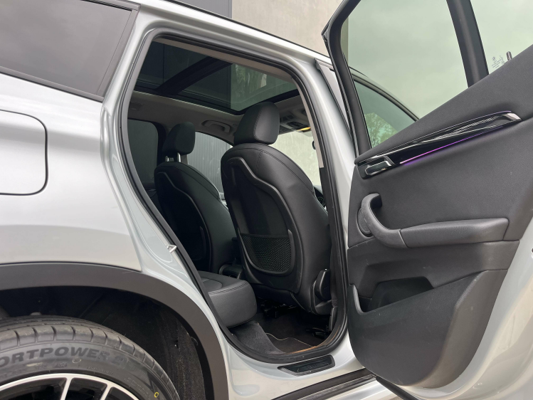 BMW X1 X1 sDrive18i Full-LED/Panodak/Lederen-Sportzetels Leconte Motors