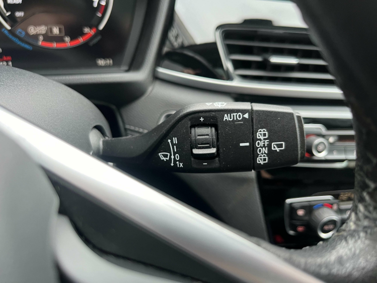 BMW X1 X1 sDrive18i Full-LED/Panodak/Lederen-Sportzetels Leconte Motors