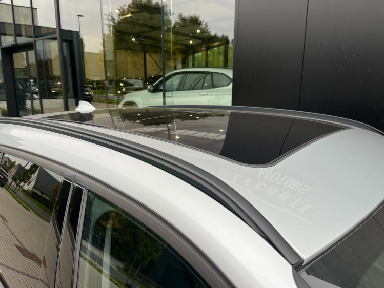 BMW X1 X1 sDrive18i Full-LED/Panodak/Lederen-Sportzetels Leconte Motors