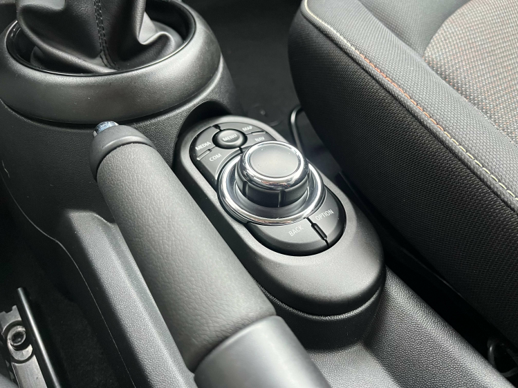 MINI One Mini One Facelift Full-LED/Carplay/GPS/Cruise/...! Leconte Motors