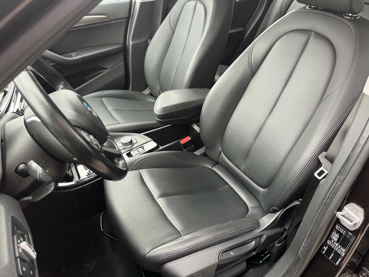 BMW X1 X1 sDrive18iA X-Line LED/Leder/Zetelverwarming/PDC Leconte Motors