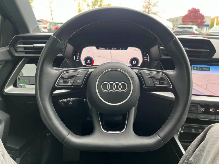 Audi A3 A3 30 TFSI S-Tronic Berline S-Line Leder/Carplay!! Leconte Motors