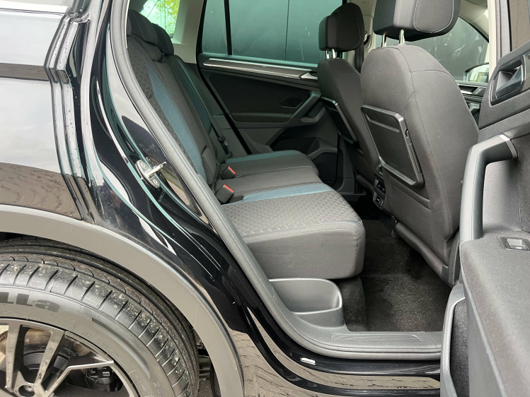 Volkswagen Tiguan Tiguan 1.5 TSI DSG Navigatie/Camera/Carplay/ACC/.. Leconte Motors