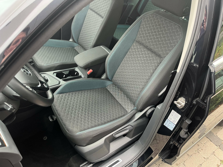 Volkswagen Tiguan Tiguan 1.5 TSI DSG Navigatie/Camera/Carplay/ACC/.. Leconte Motors