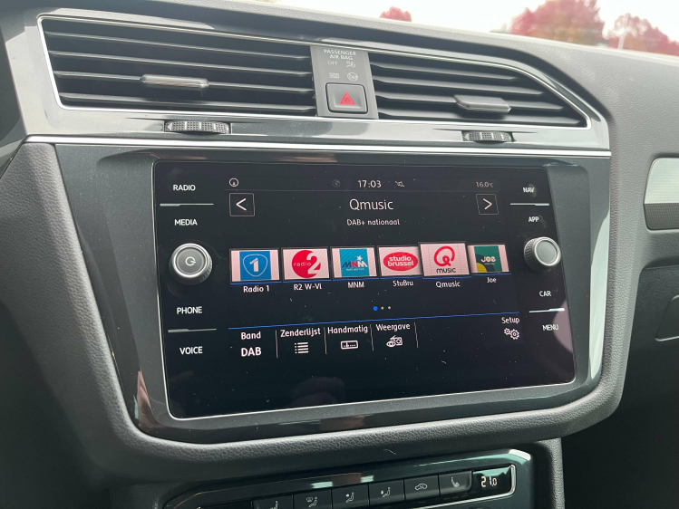 Volkswagen Tiguan Tiguan 1.5 TSI DSG Navigatie/Camera/Carplay/ACC/.. Leconte Motors