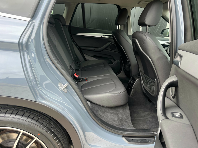 BMW X1 X1 xDrive25e Hybride Full-LED/Leder/Camera/HUD/... Leconte Motors