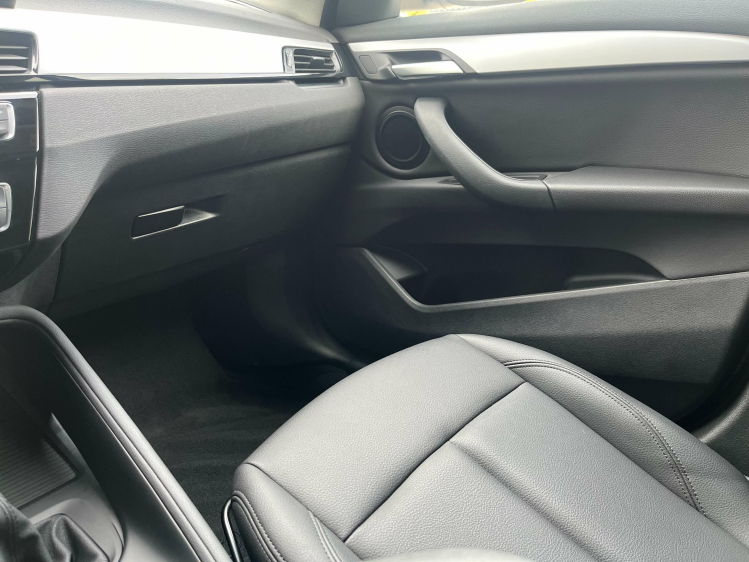 BMW X1 X1 xDrive25e Hybride Full-LED/Leder/Camera/HUD/... Leconte Motors