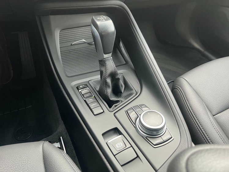 BMW X1 X1 xDrive25e Hybride Full-LED/Leder/Camera/HUD/... Leconte Motors