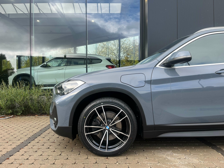 BMW X1 X1 xDrive25e Hybride Full-LED/Leder/Camera/HUD/... Leconte Motors