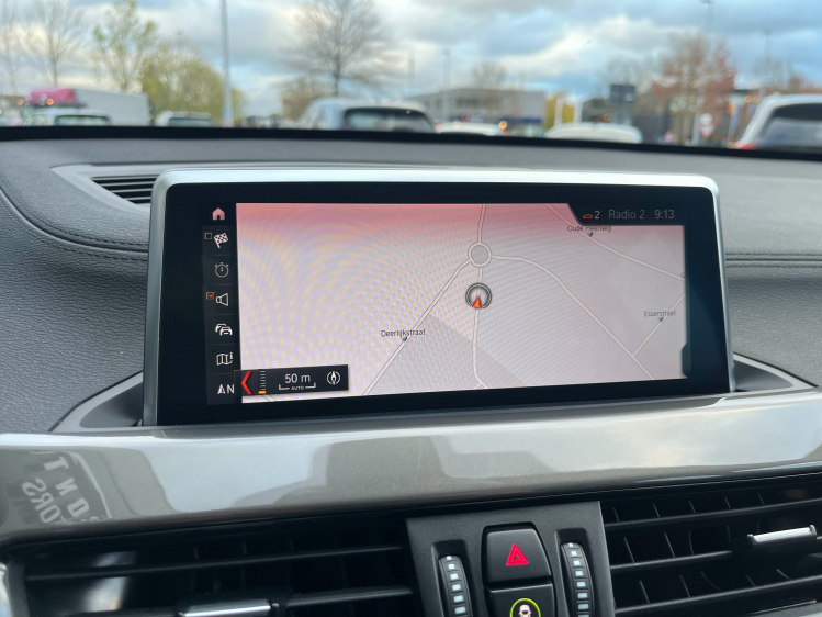 BMW X1 X1 sDrive18iA X-Line LED/Panodak/Leder/Sportzetels Leconte Motors