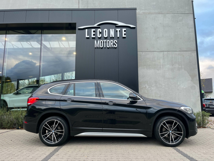 BMW X1 X1 sDrive18iA X-Line LED/Panodak/Leder/Sportzetels Leconte Motors