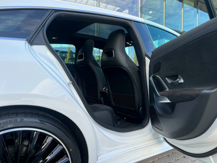 Mercedes-Benz CLA 180 CLA 180 SB DCT AMG-Pack Pano/Sfeerverlicht/Memory Leconte Motors