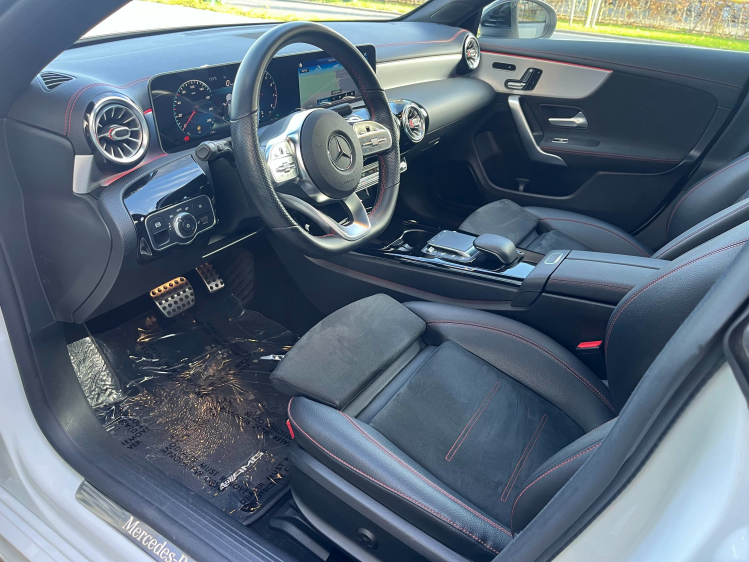 Mercedes-Benz CLA 180 CLA 180 SB DCT AMG-Pack Pano/Sfeerverlicht/Memory Leconte Motors