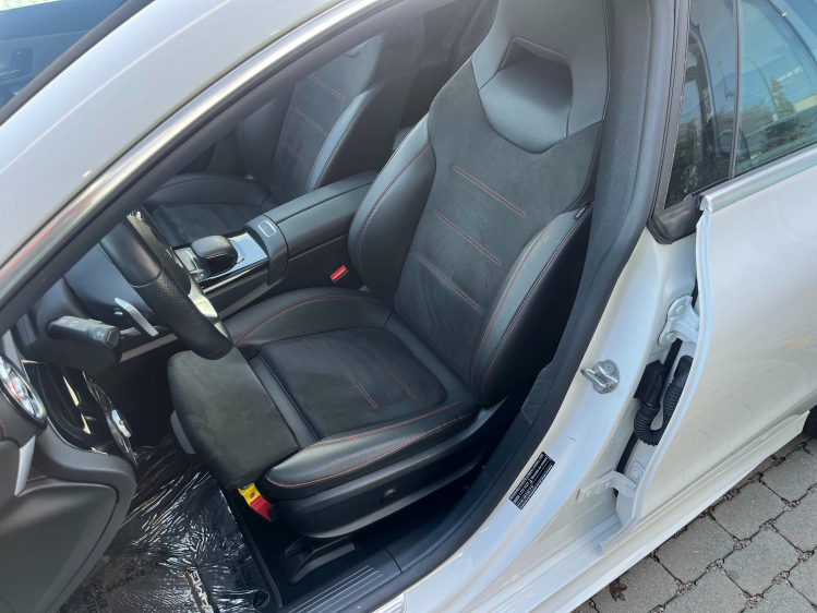 Mercedes-Benz CLA 180 CLA 180 SB DCT AMG-Pack Pano/Sfeerverlicht/Memory Leconte Motors