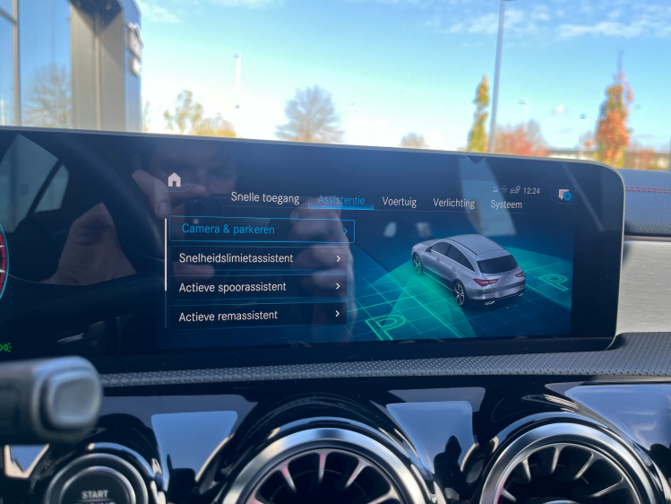 Mercedes-Benz CLA 180 CLA 180 SB DCT AMG-Pack Pano/Sfeerverlicht/Memory Leconte Motors