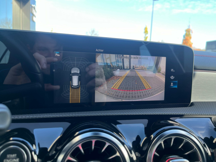 Mercedes-Benz CLA 180 CLA 180 SB DCT AMG-Pack Pano/Sfeerverlicht/Memory Leconte Motors