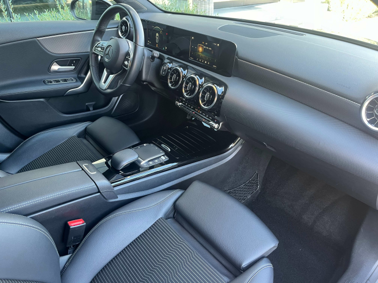 Mercedes-Benz A 180 A 180 7G-DCT LED/Sportzetels/Camera/Cruise/PDC/... Leconte Motors