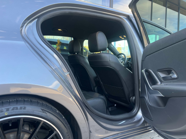 Mercedes-Benz A 180 A 180 7G-DCT LED/Sportzetels/Camera/Cruise/PDC/... Leconte Motors