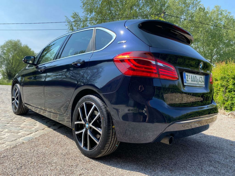 BMW 225 225XE Plug-In Hybrid 46.000km Luxury Full-Option! Leconte Motors