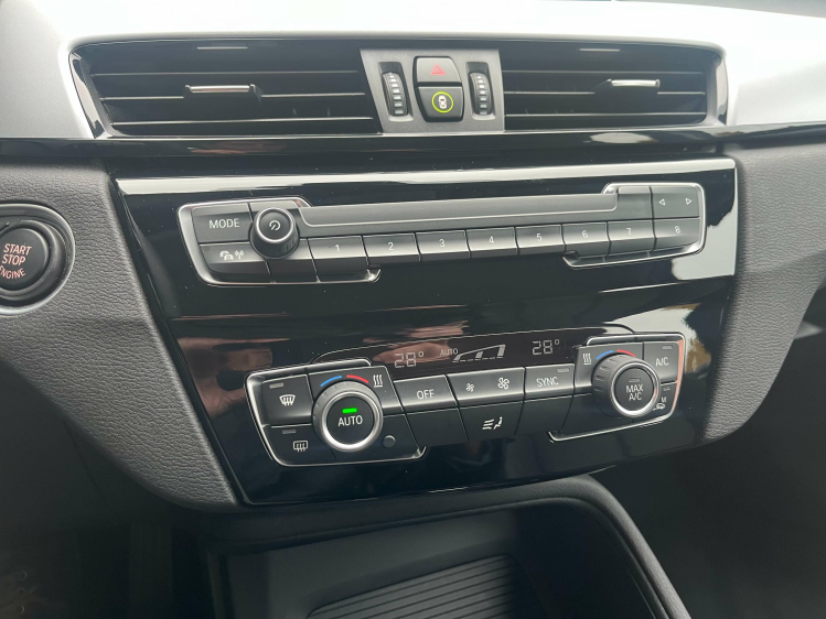 BMW X1 X1 sDrive18dA Leder/Gps-Pro/Carplay/DAB+/ACC/PDC.. Leconte Motors