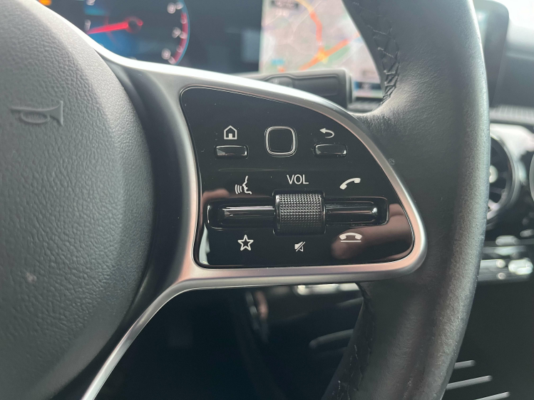 Mercedes-Benz A 180 A 180 7G-DCT Berline Full-LED/Widescreen/Camera/.. Leconte Motors