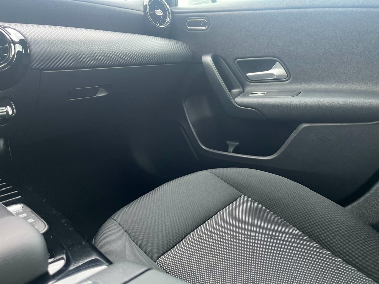 Mercedes-Benz A 180 A 180 7G-DCT Berline Full-LED/Widescreen/Camera/.. Leconte Motors