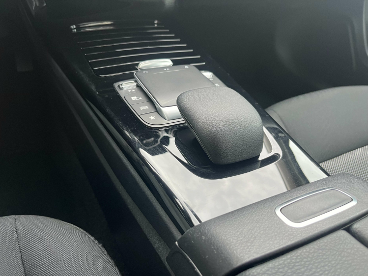 Mercedes-Benz A 180 A 180 7G-DCT Berline Full-LED/Widescreen/Camera/.. Leconte Motors